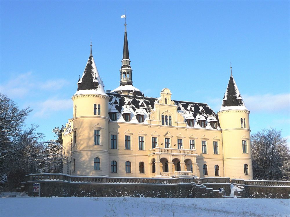 Schlosshotel Ральсвик Экстерьер фото