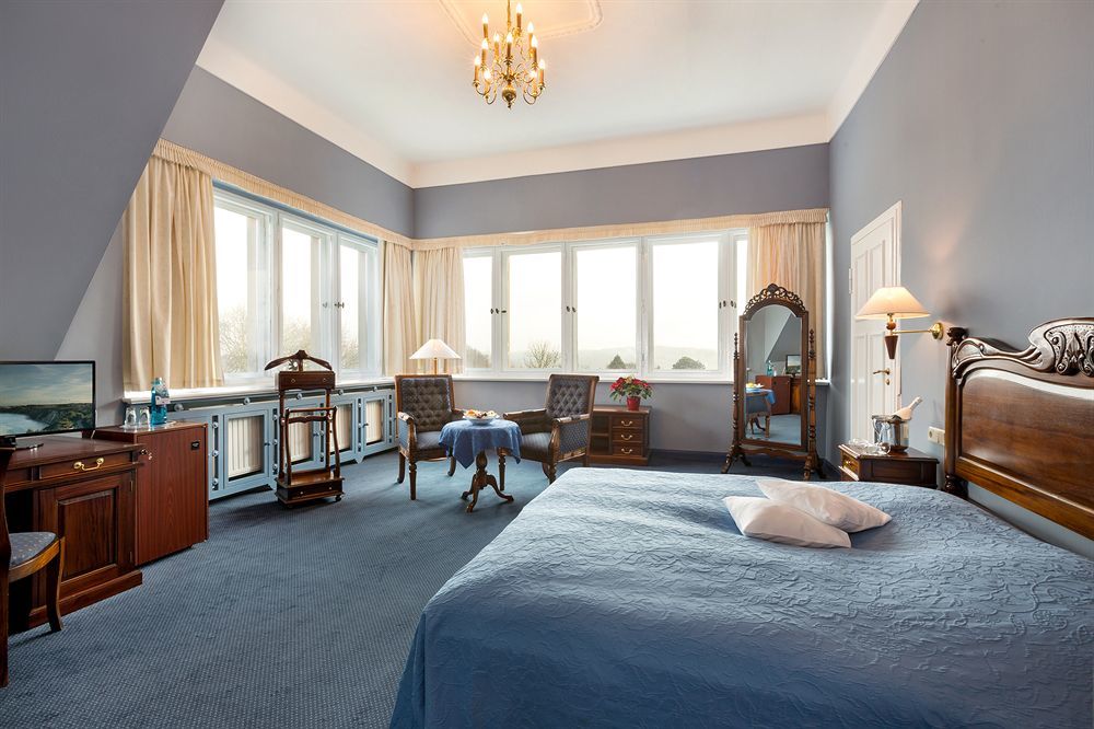 Schlosshotel Ральсвик Экстерьер фото